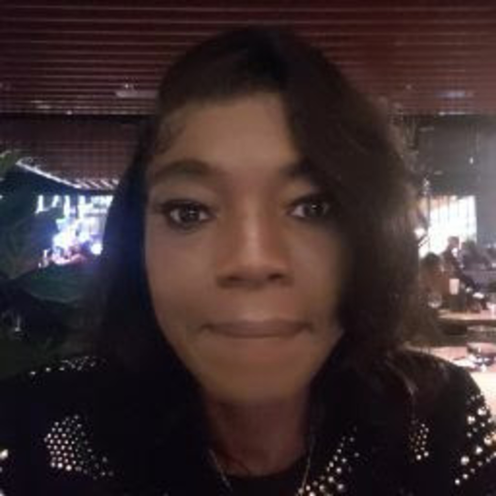 Meet your Posher, Khadijah